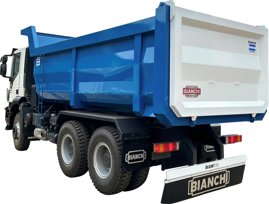 Volcadora trasera telescópica roquera Bianchi azul y blanca montada sobre camión